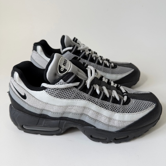 Nike Air Max 95 LX Reflective Safari Women’s Sneakers DV5581-001 Size 9.5 - Picture 13 of 13